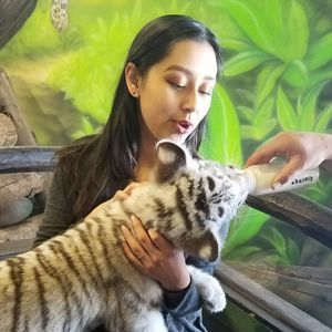 Meet your Posher, Michaela